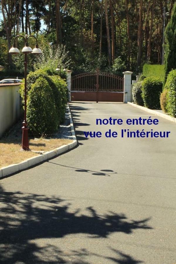 Logement Entre Chambord Et Le Zoo De Beauval Apartment Contres  Luaran gambar